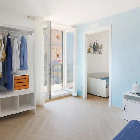 Apartman Seaview By The Sea With Terrace Sorrento