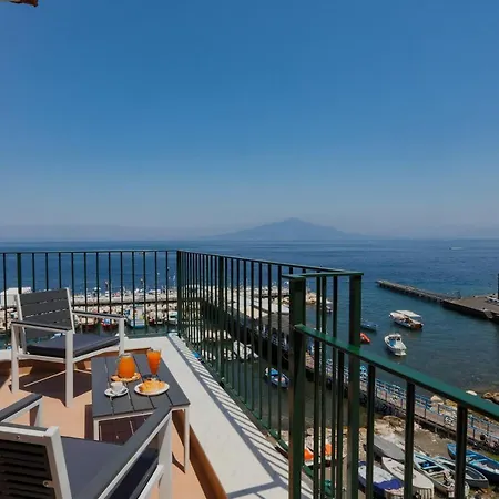 Seaview By The Sea With Terrace