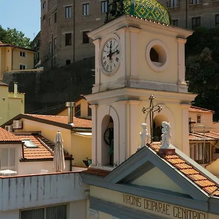 Seaview By The Sea With Terrace Апартаменты